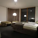 Omyxl